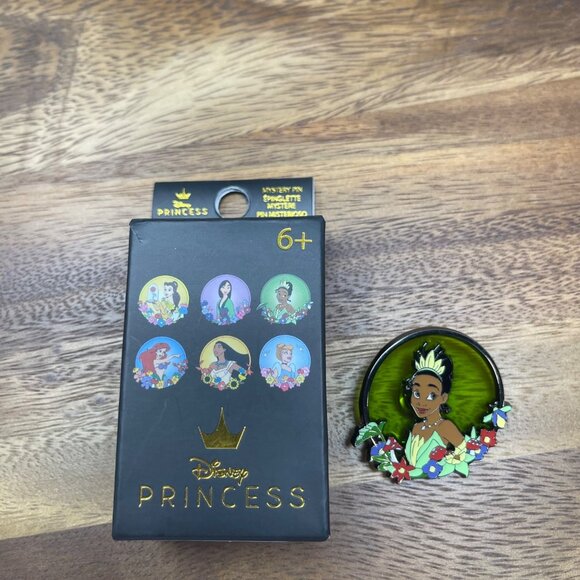 Loungefly Disney Princess Cottage Core Stained Glass Enamel Pin Blind Box Tiana - Picture 1 of 7